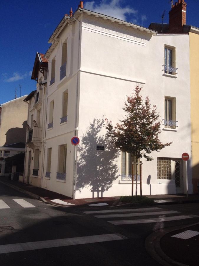 Nouveau : Hyper Centre De Vichy T1 Bis Charmant Dış mekan fotoğraf